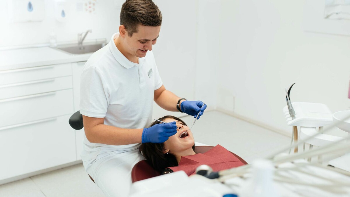 Bělení zubů a dentální hygiena Praha 2, Praha 14 – Magic Smile